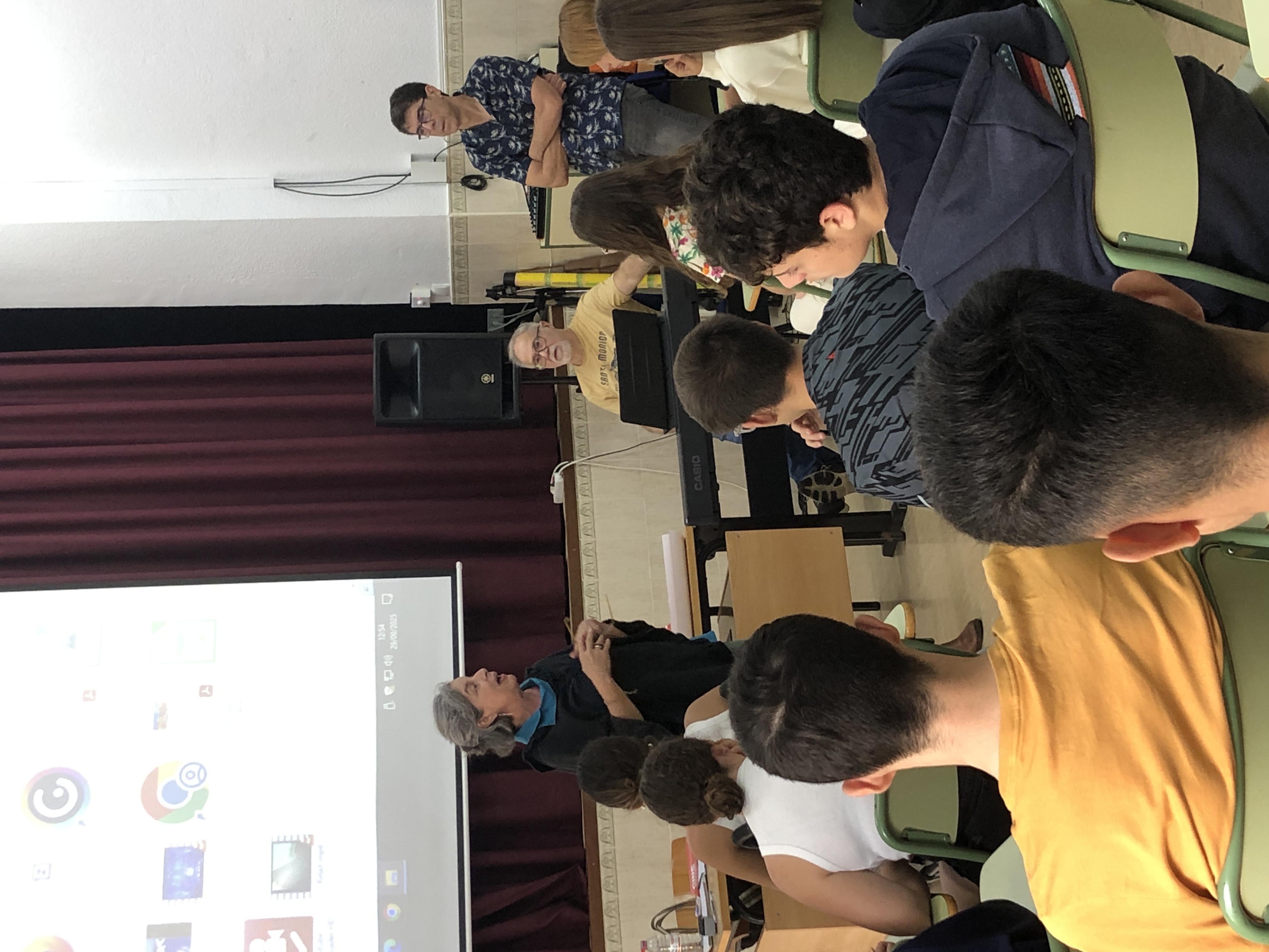 Imagen de la noticia: Charla para jóvenes por Mercedes Moncada [Actualizado]